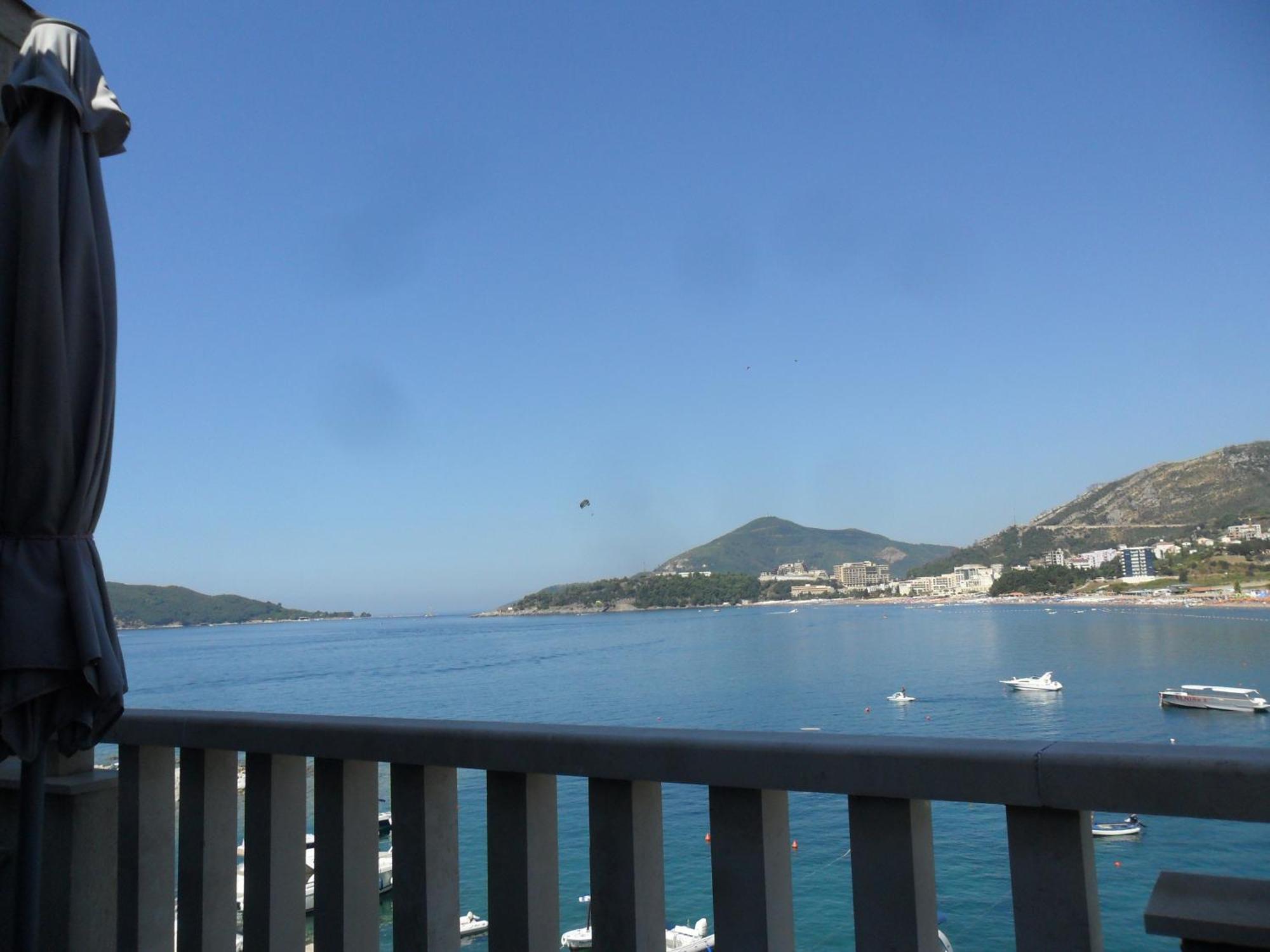 Apartments Paradiso Budva Eksteriør billede